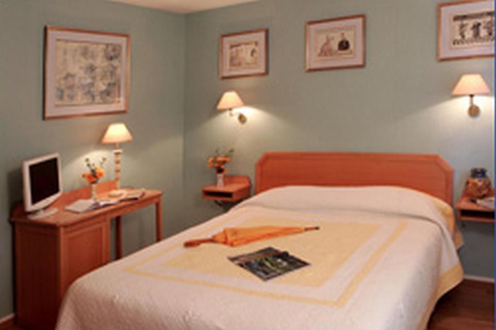 Citotel La Breche Du Bois Clamart Habitación foto